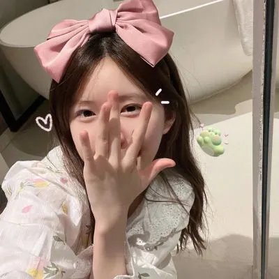 一脸嫌弃表情的妹子给你看胖次第二季